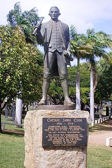 220px-Captain_Cook_statue