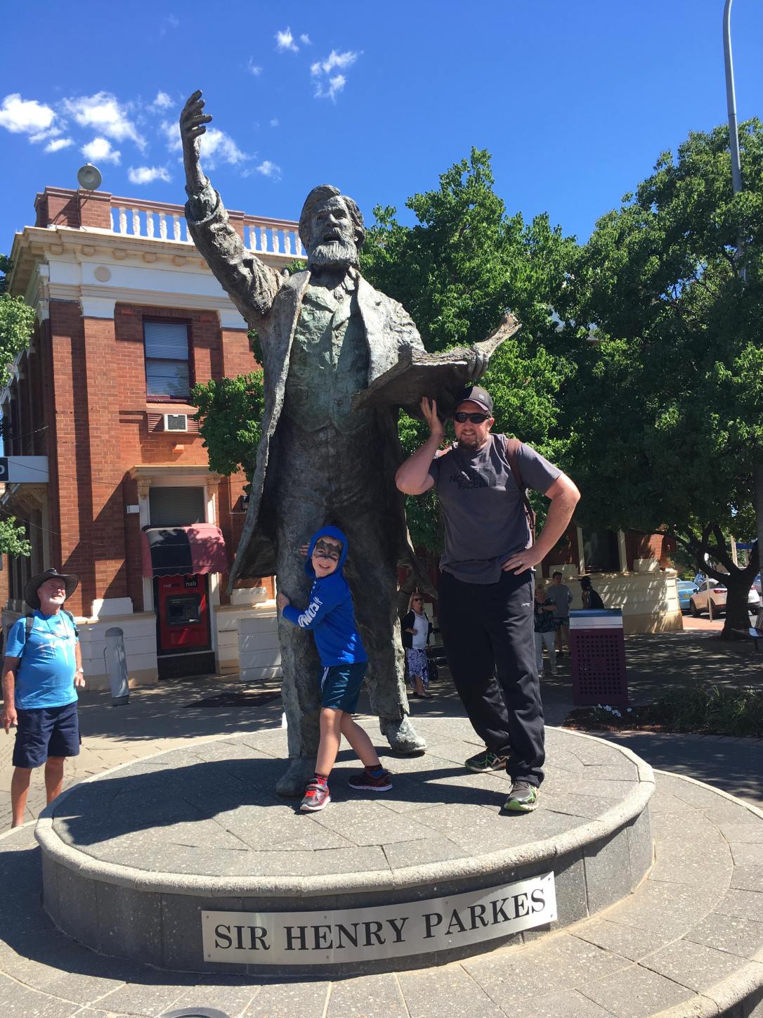 29134065_10157204796448712_2740593643457871872_o