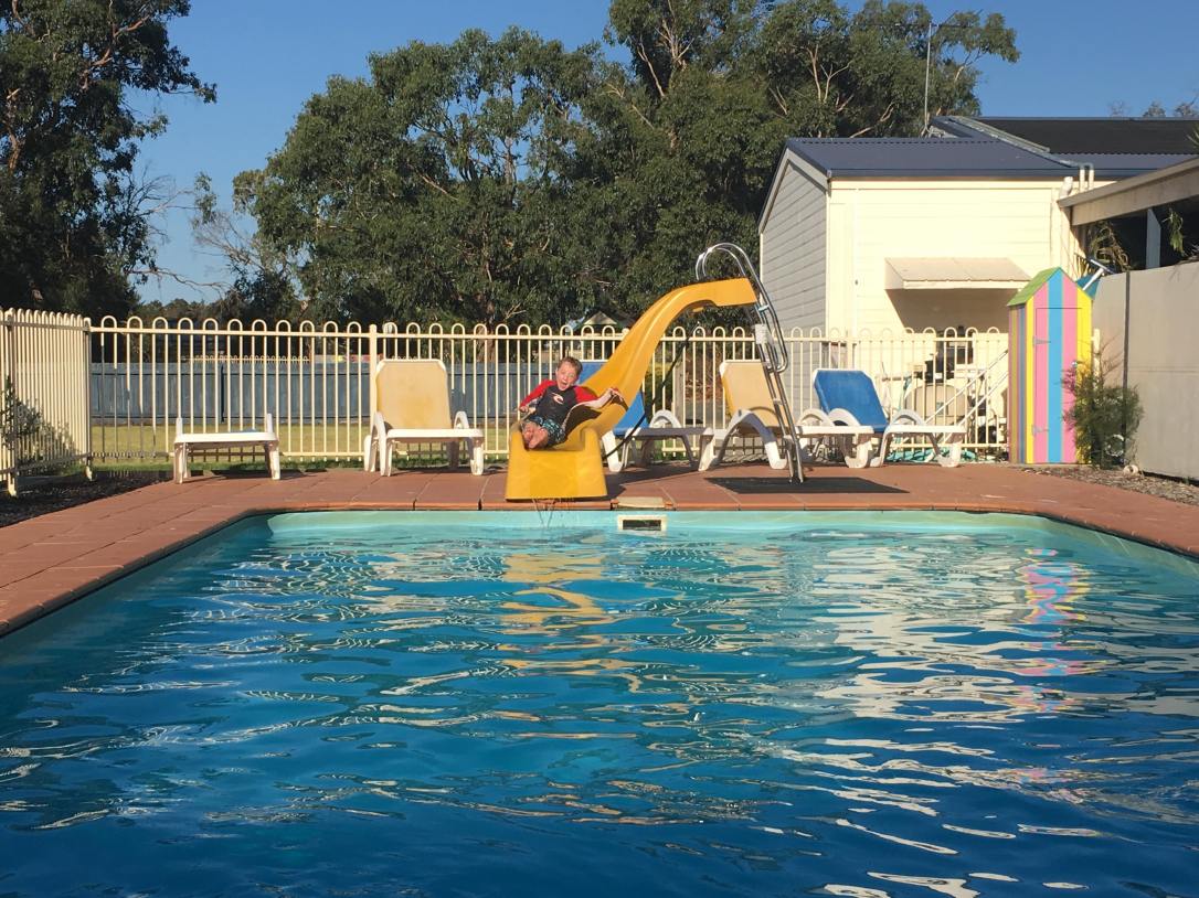 30657136_10157306250998712_6013646739221774336_n